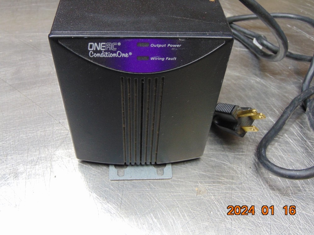 OneAC Condition One PC120A Power Conditioner