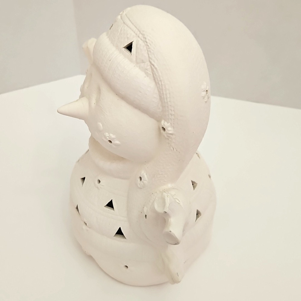 Light Up Snowman Ceramic Bisque Ready to Paint Kit w/ Replaceable Bulbs & Cord