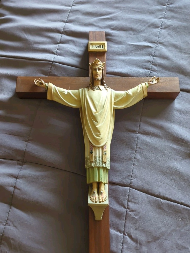 Large 1946 Moroder Studio Risen Christ On Cross Made in Italy Approx 31" Tall