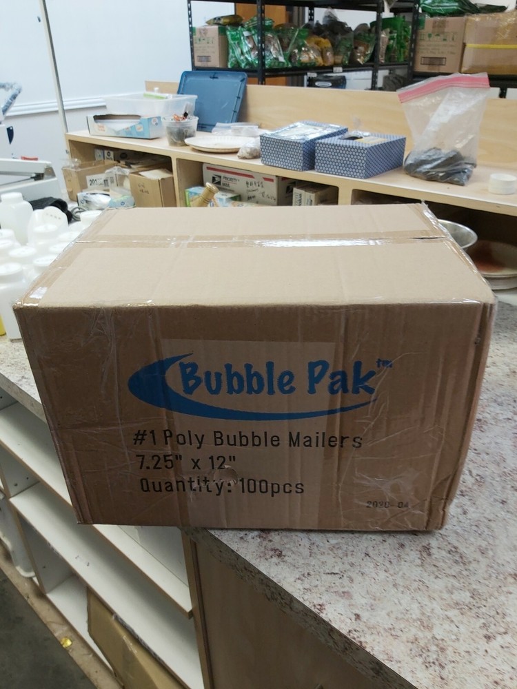 New Poly Bubble Mailer 7.25" x 12" 100 pcs