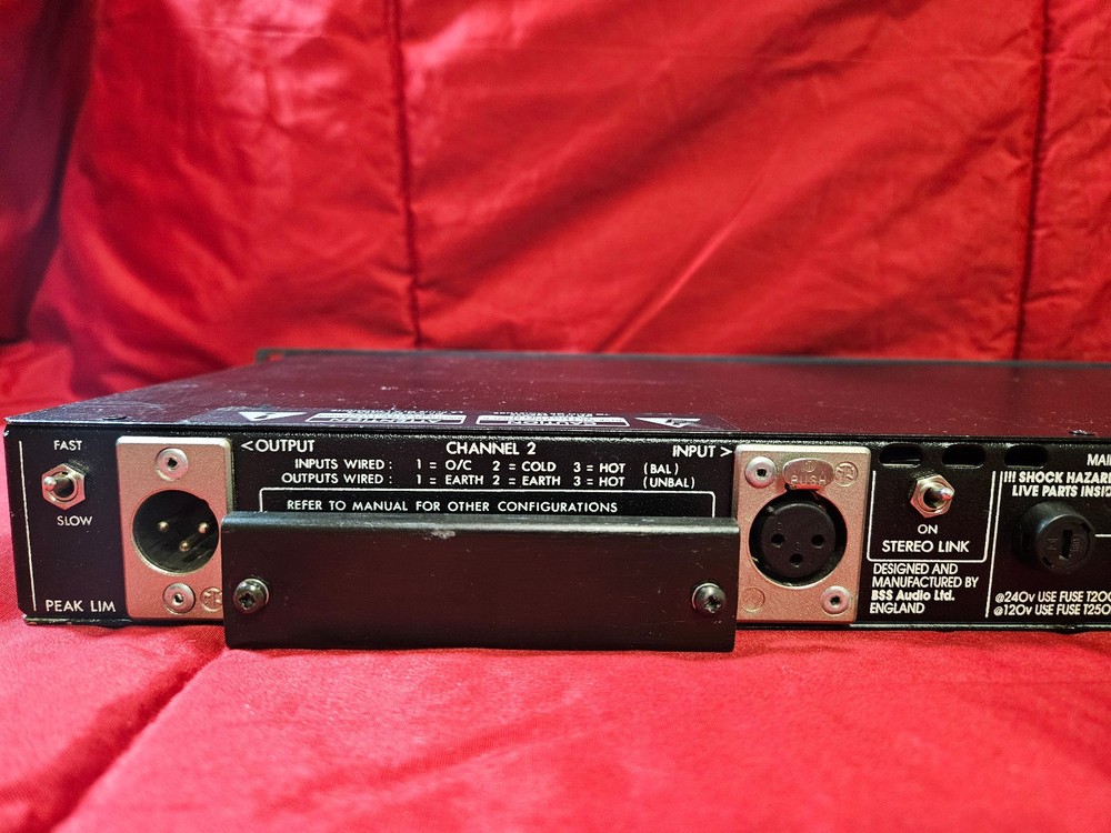 BSS DPR 402 2-Channel Analog Compressor / Limiter / De-Esser