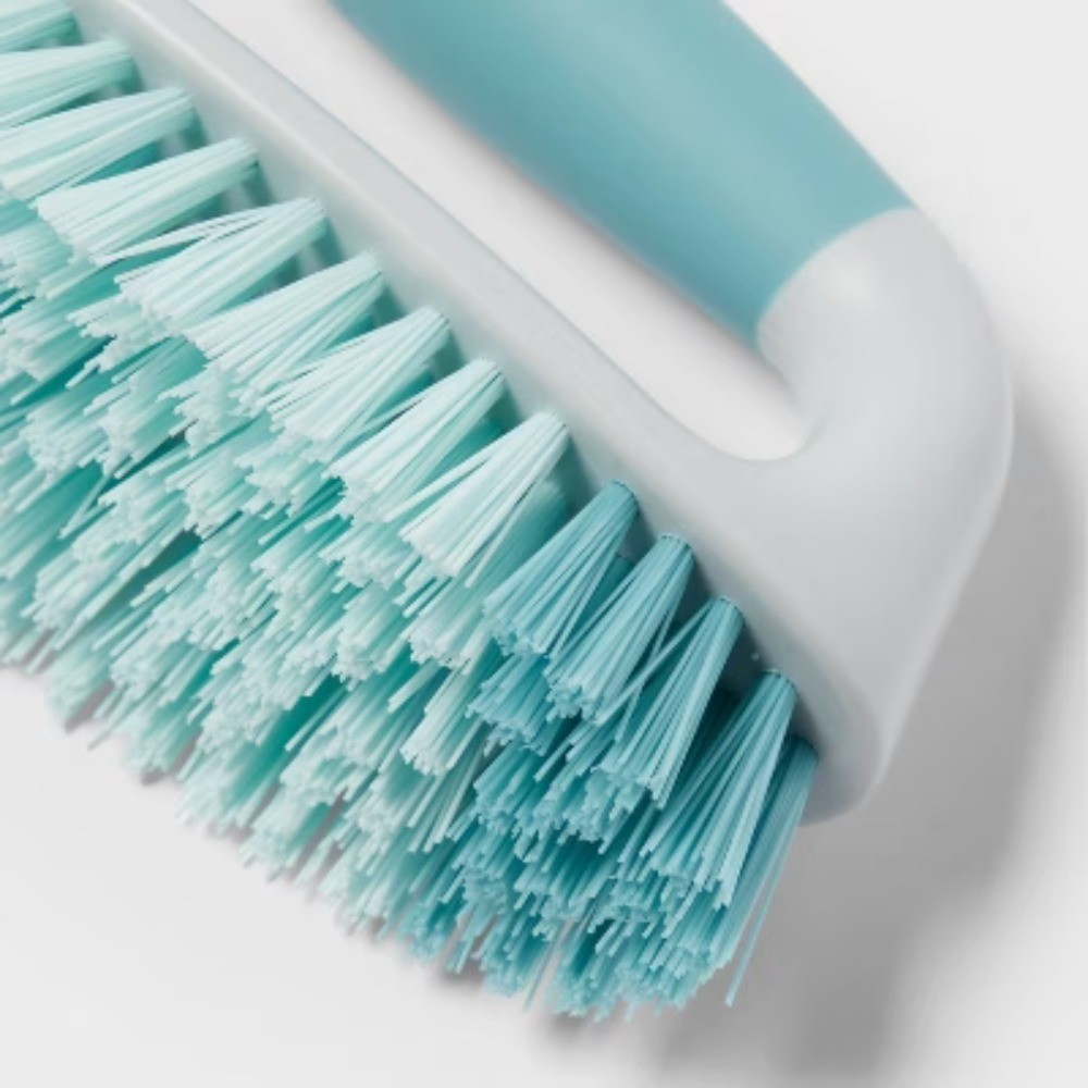 Utility Iron Handle Scrub Brush - up&up