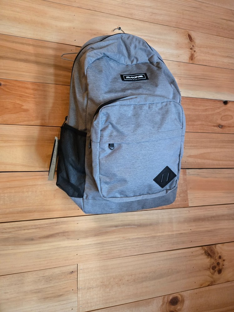NWT Dakine 365 Backpack Gray/Black Backpack Computer Compartment