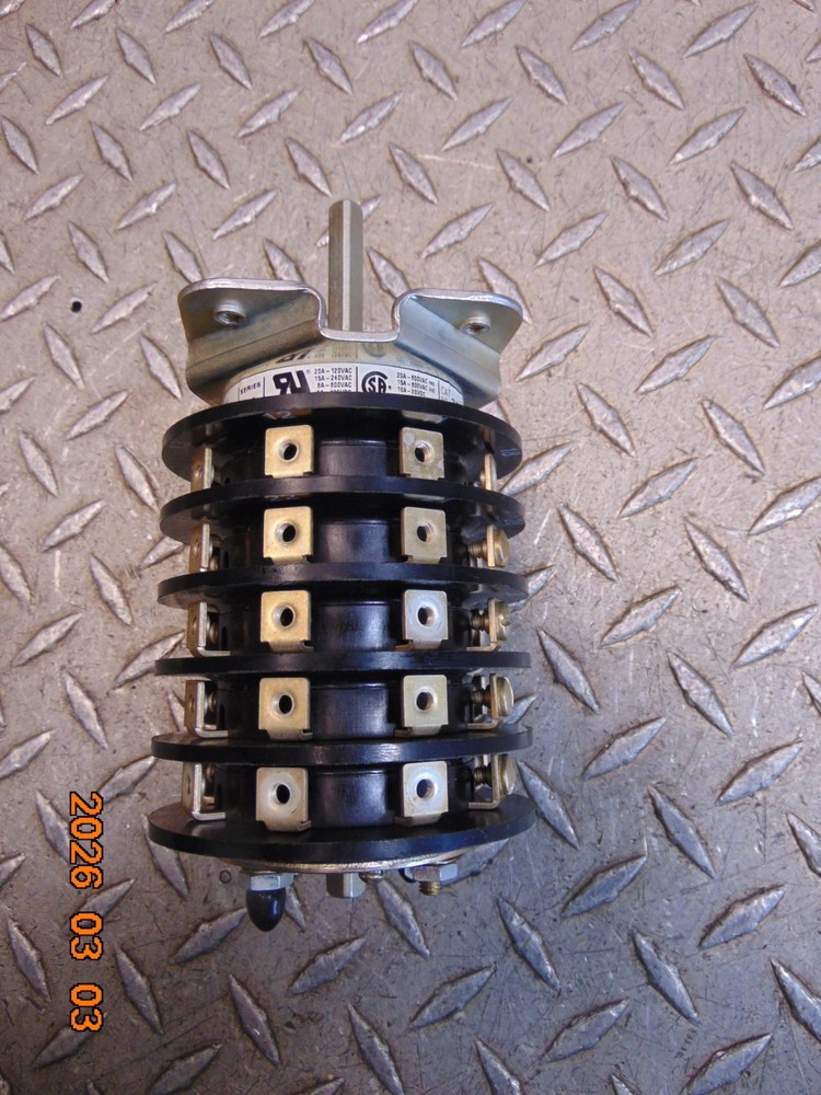 ELECTROSWITCH 24205B ROTARY SWITCH No Handle Missing Screws