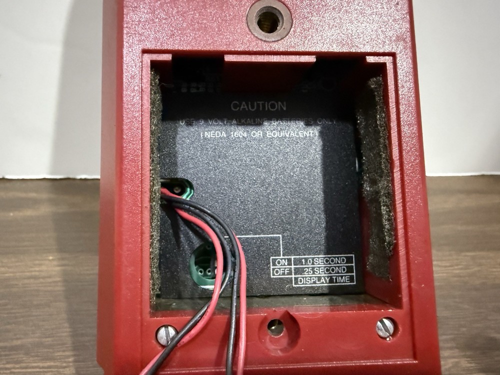 TESTED - Quest Technologies Model 2700 Impulse Sound Level Meter - NO MIC.
