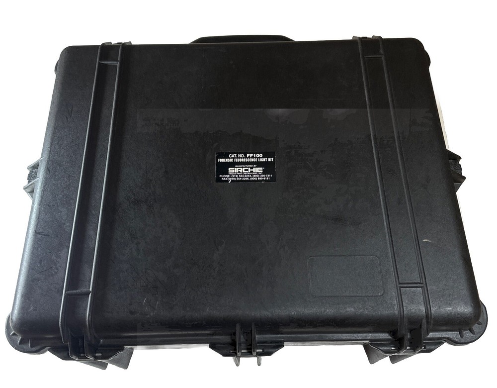 NEW Sirchie FF100 Forensic Fluorescence Light Kit - Ships FREE