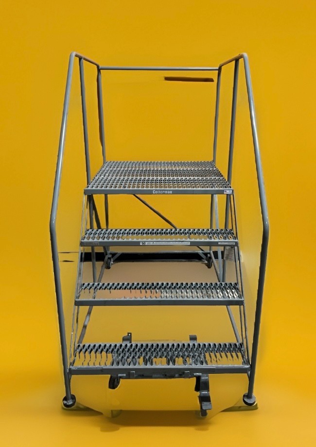 Cotterman 4WPR Easy 50 4-Step, 40" Height, 800 lbs Cap. Mobile Work Platform.