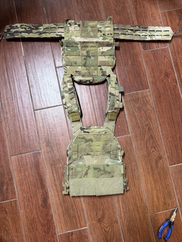 Agilite K-Zero Mulitcam camo Plate Carrier Medium