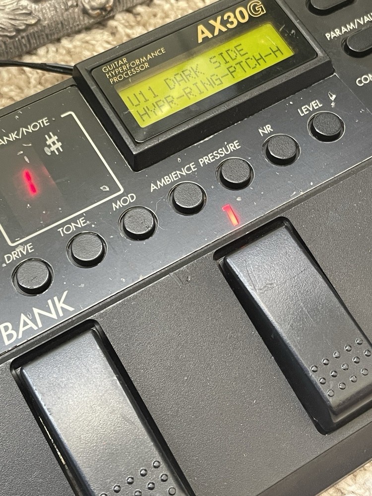 ✨Korg ToneWorks AX30G✨ Multi Effects Pedal W/PSU Working!