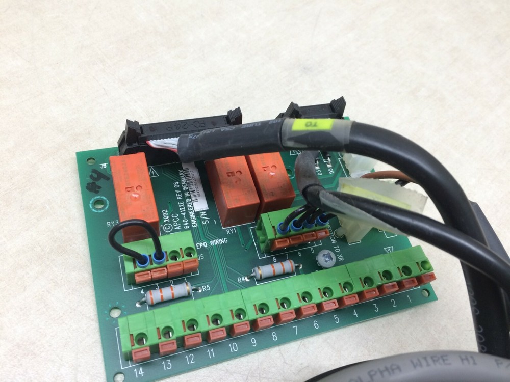APC 640-4122E EPO Ancillary Interface Module w/ Cords