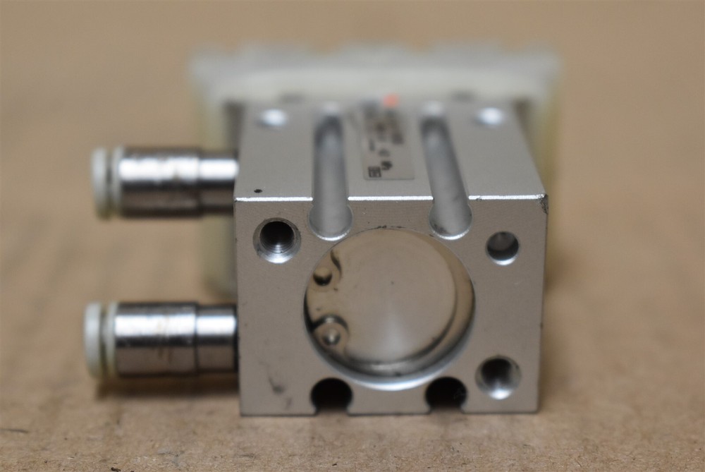 SMC 2 Finger Parallel Gripper Part No. MHZJ2-16DS