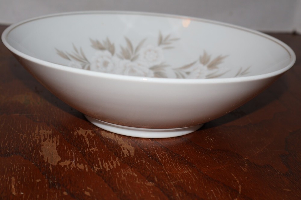 Noritake  Belda 6342 Serving Bowl 9x2 3/4  No Chips Or Cracks Ex Condition