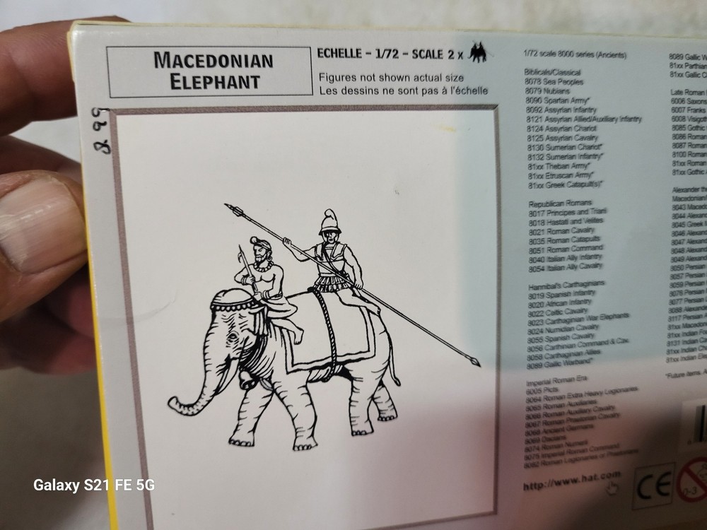 Hat Industries Macedonian Elephant Model (2) Kit 1/72 #8141
