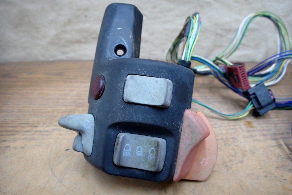 2003 BMW K1200LT LEFT HAND SWITCH CONTROL BUTTON