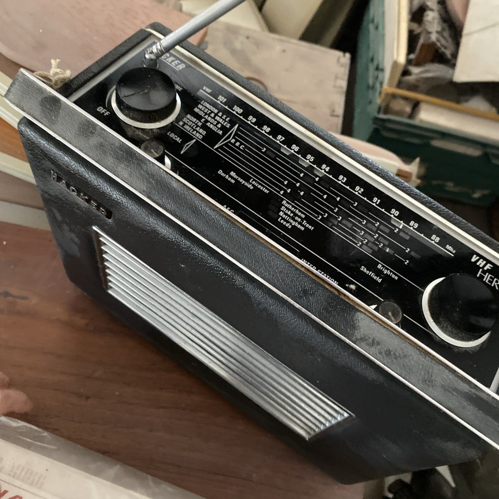 Hacker VHF Herald Portable RP37