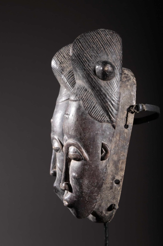 African Mask Baoulé 2200