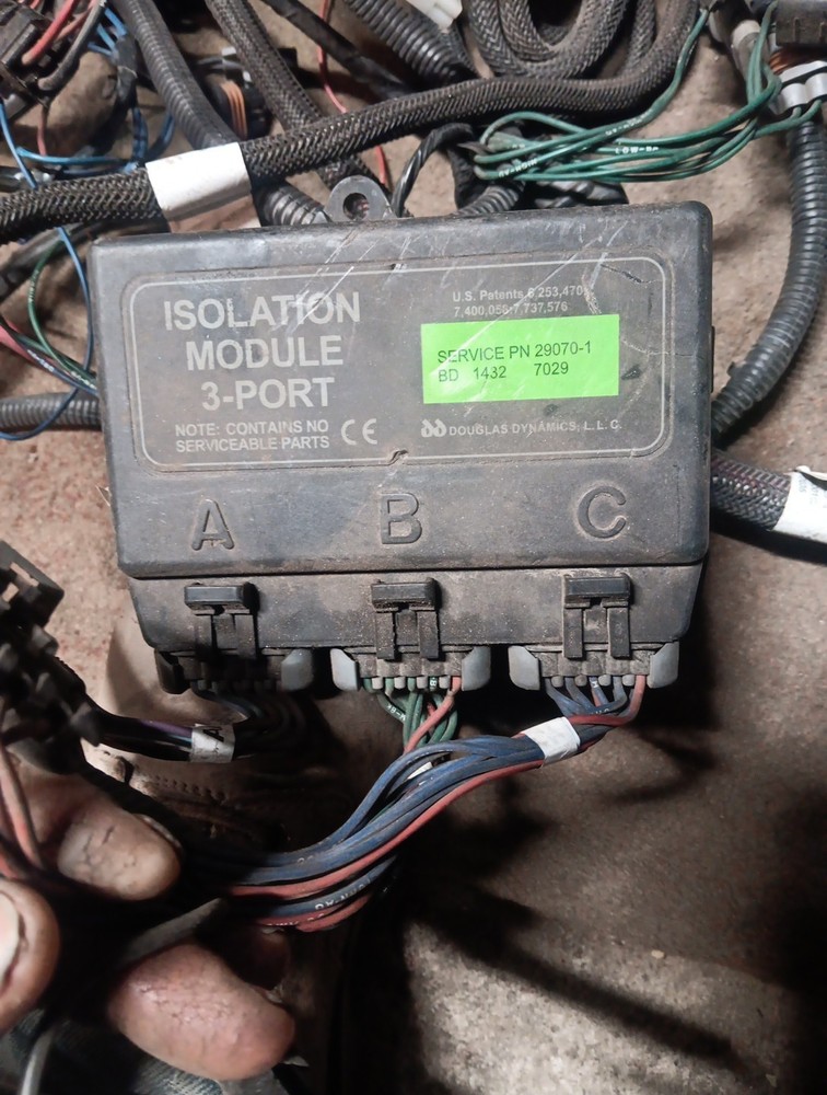 Western  Three Plug Plow Control Module And 2004 chevy Truck Side Wire Harness.