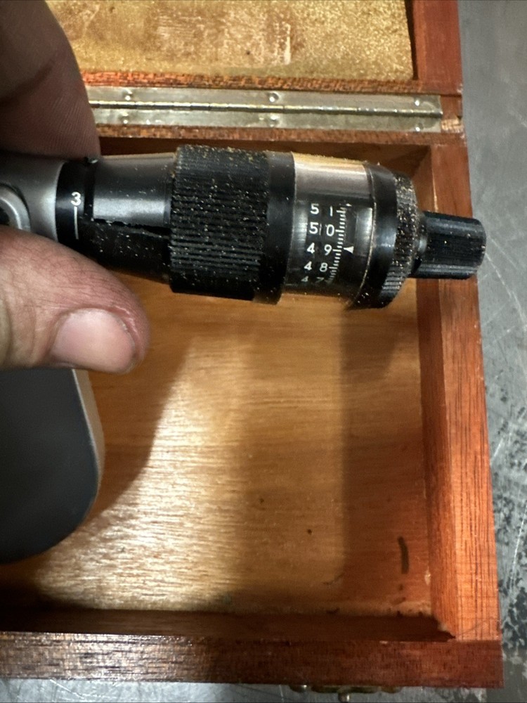 Brown & Sharpe 3”-4” 40-10 Micrometer