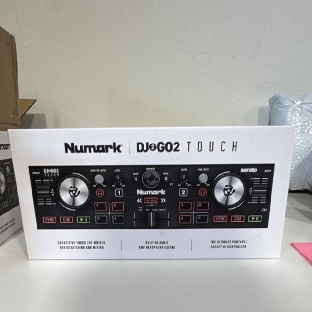 Numark DJ2GO2 Touch Portable Double Deck Controller Touch-Capacitive Jog Wheels