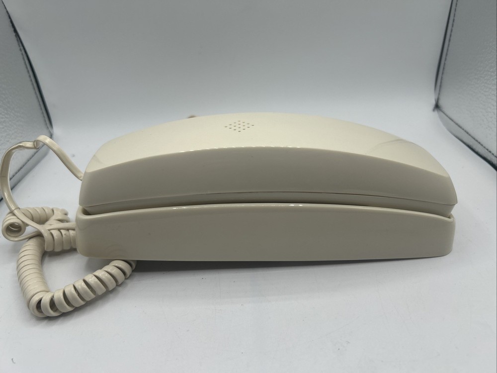 Conair Slim Design Phone Telephone SW-104B