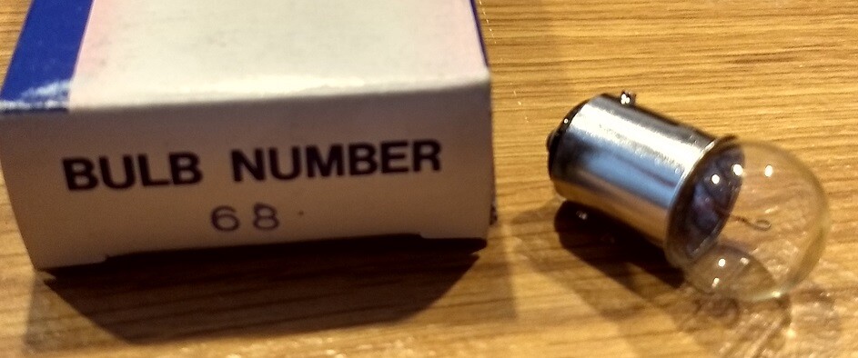 #68 LAMP ***FREE SHIPPING***