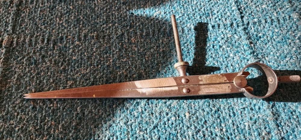 VINTAGE UNION TOOL Co. 8" SPRING COMPASS DIVIDER CALIPER! Grind Marks Used As ID