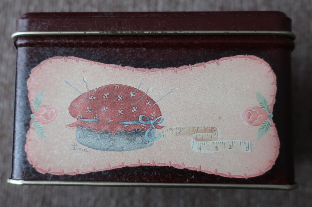 Small Sewing implement Tin Box; Made in Ohio