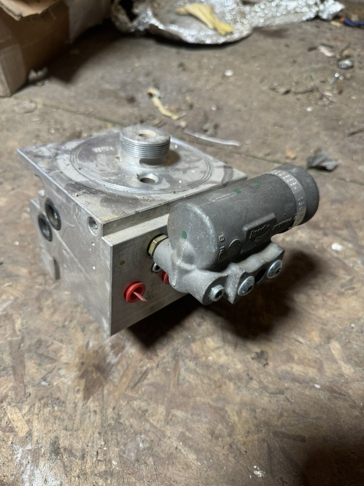 BENDIX ADIS AIR DRYER SINGLE ASSEMBLY - K049199