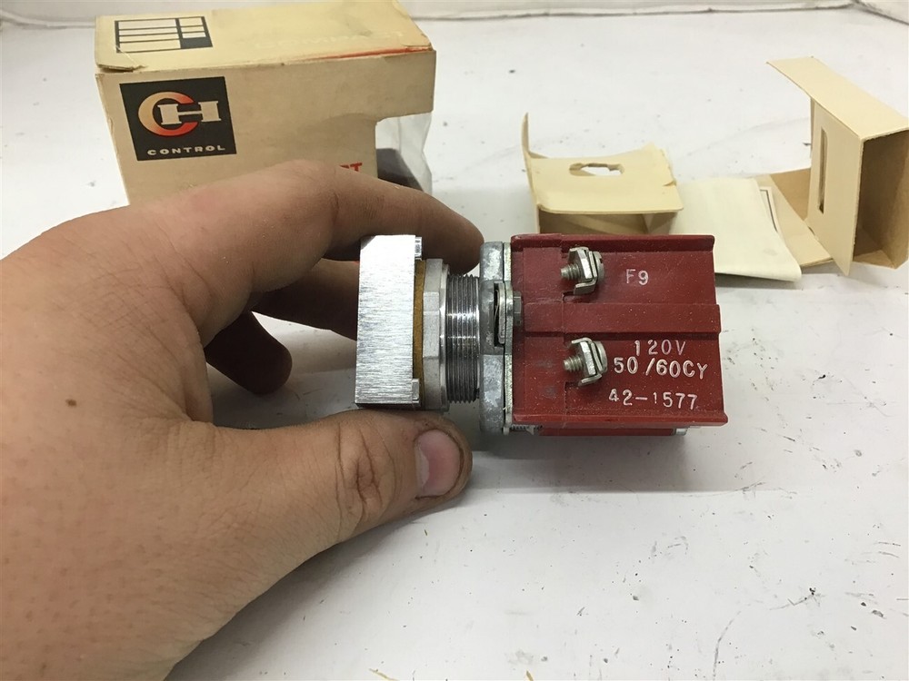 Cutler Hammer E30CA Oil Tight Push Button