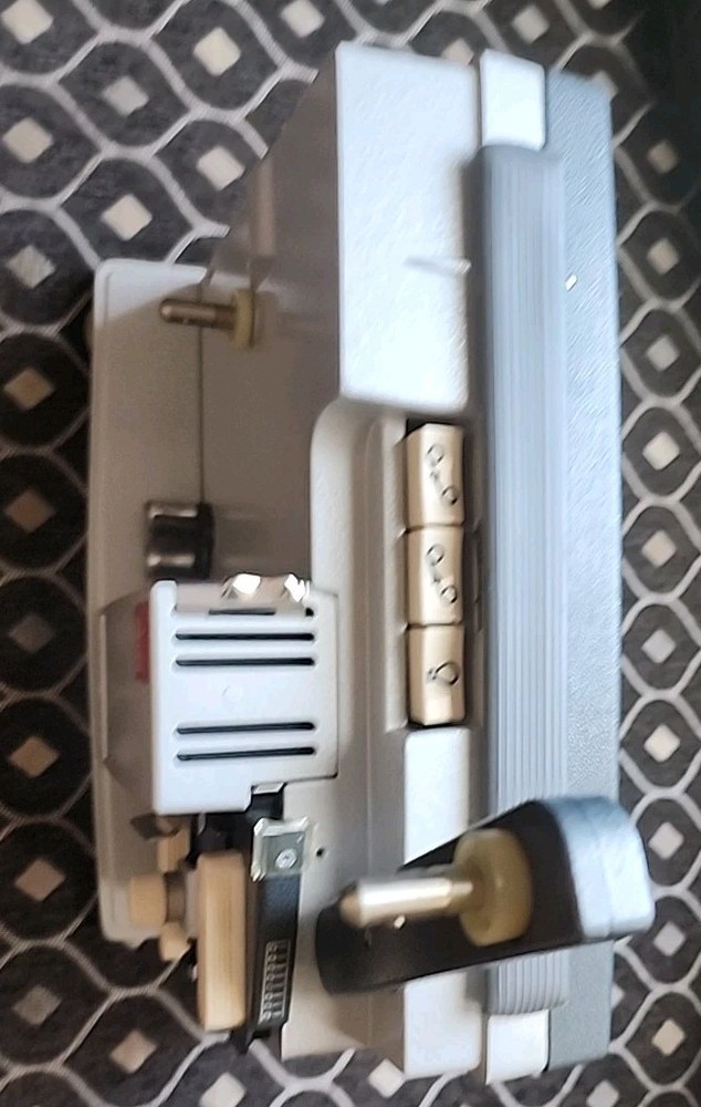 Leitz Ernst Leitz Wetzlar Cinovid Vintage Projector