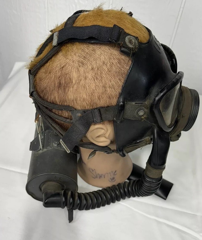 WW2 Gas Mask And Filters