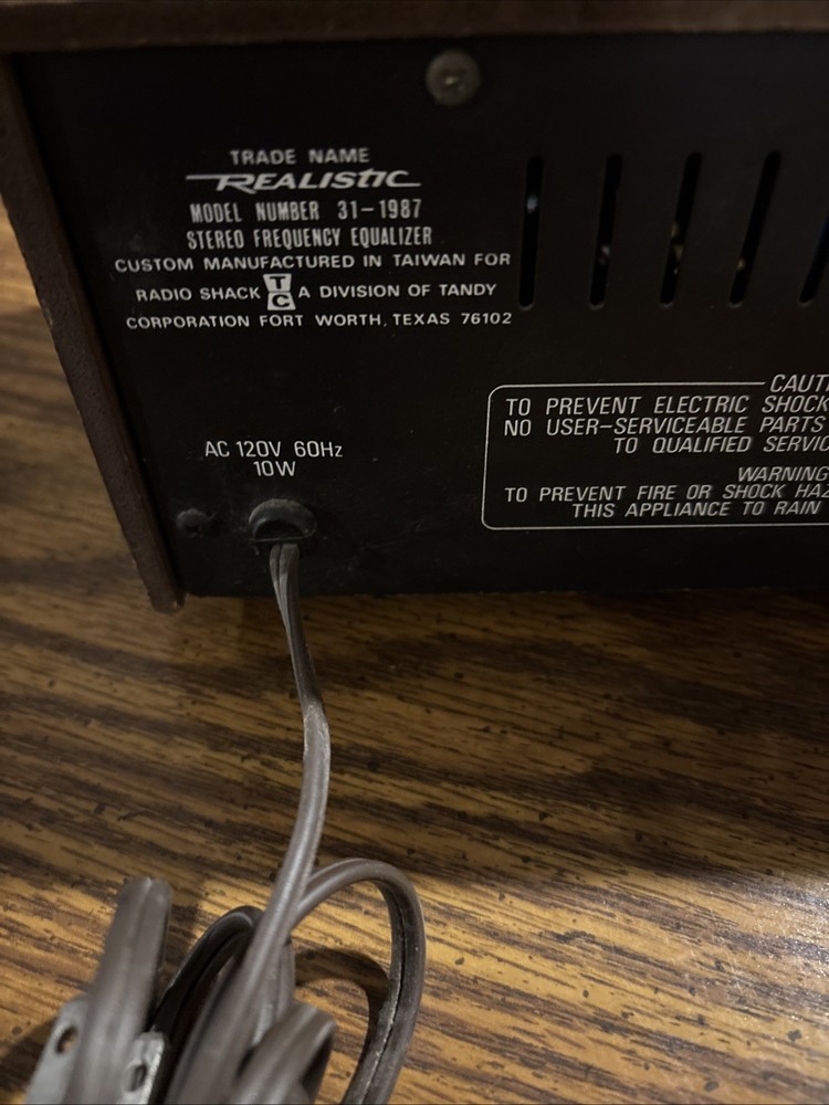 Vintage Realistic 31-1987 Stereo Frequency Equalizer - Tested