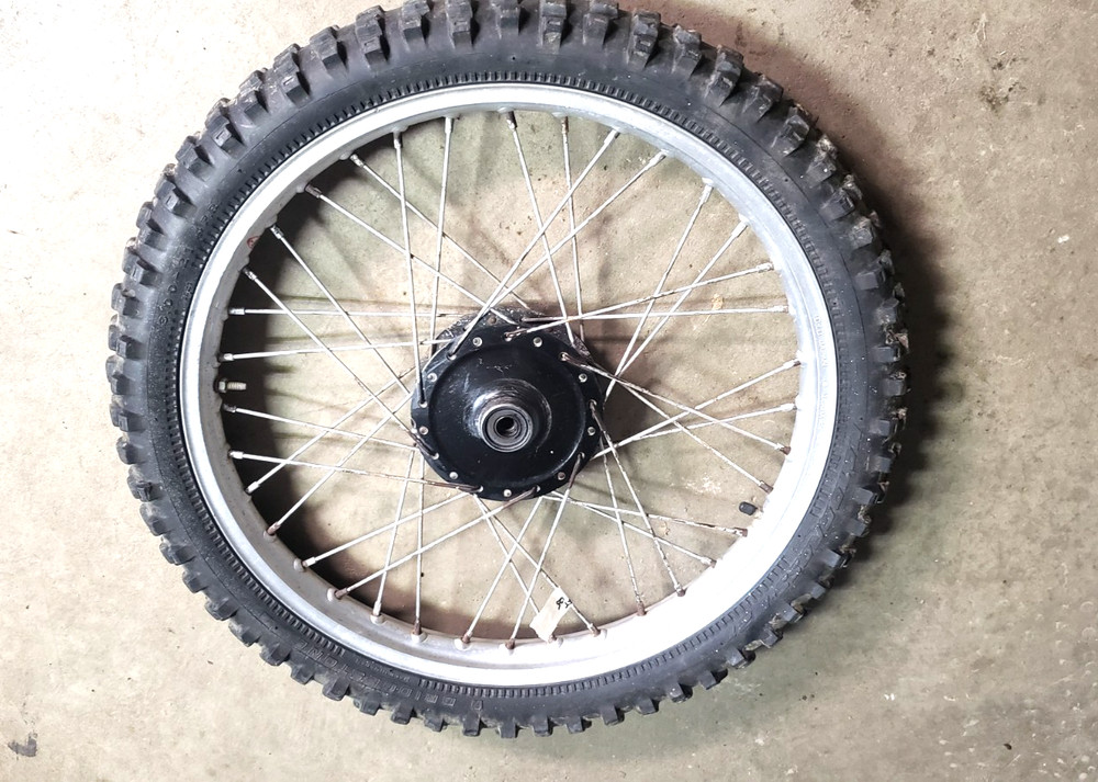 1980 Yamaha IT125 IT 125 Front Wheel
