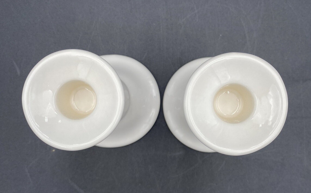 2 Vtg. Pfaltzgraff 5” Garland Pattern Soft White Candlestick Holders, Pinkflower