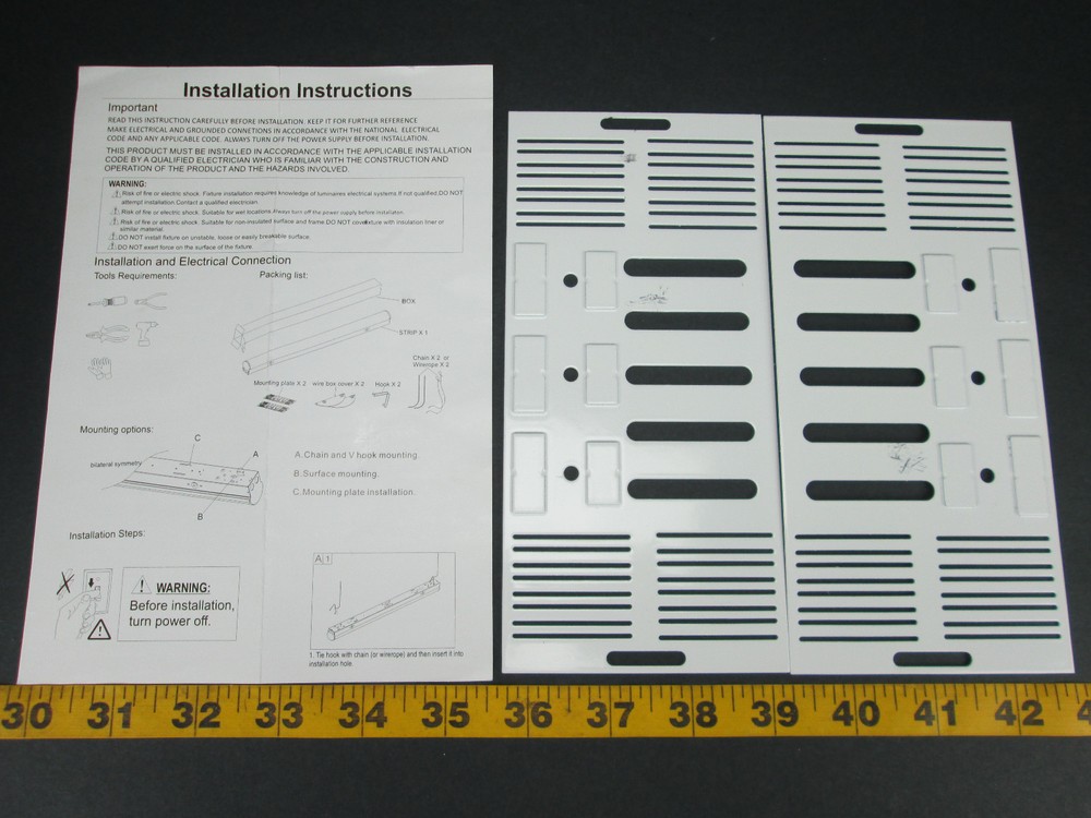 Package of 2 New Strip Light Mounting Plates White With Instructions T