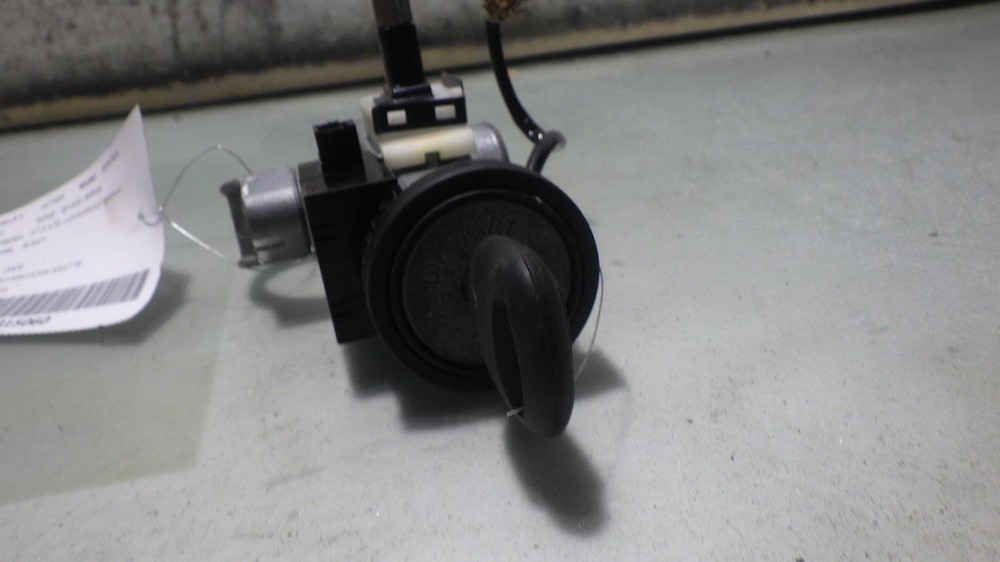 08 NISSAN SENTRA Ignition W/Key