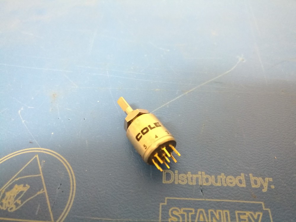 COLE 1800-5516 HALF-INCH ONE DECK ROTARY SWITCH NEW