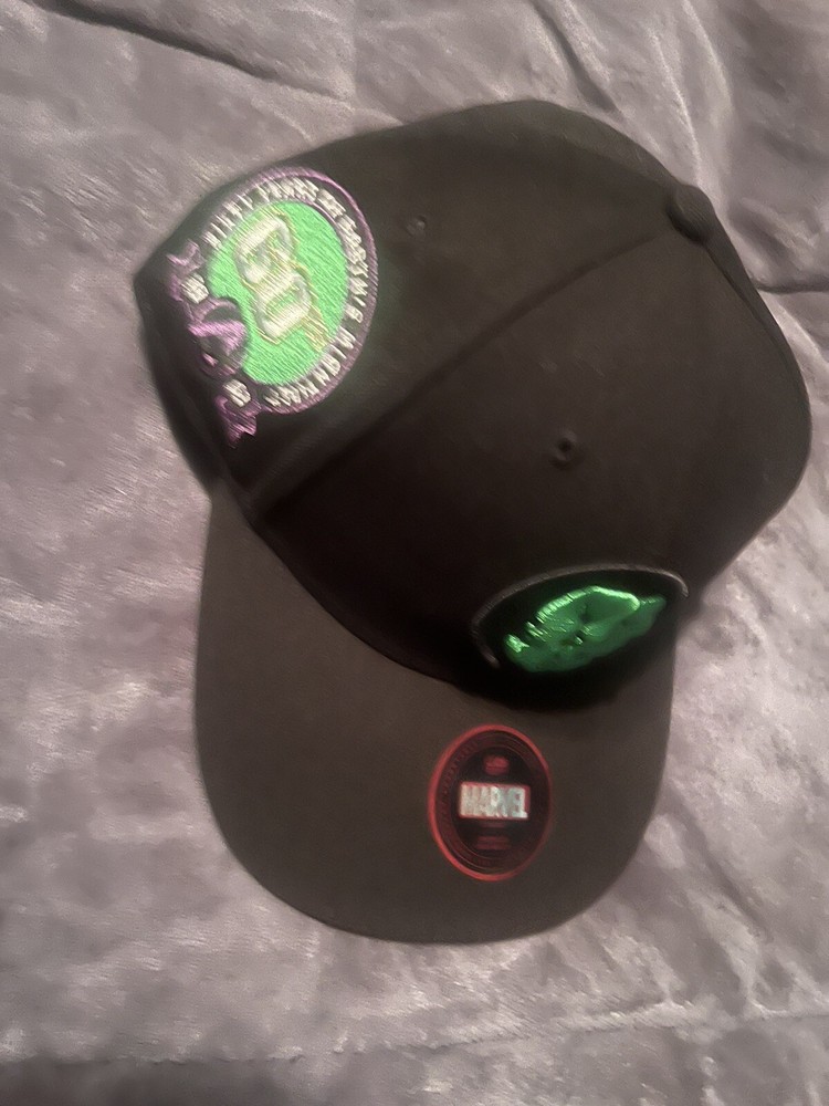 SDCC 2023 MARVEL 60TH ANNIVERSARY LIDS EXCLUSIVE WON IN A RAFFLE AT MARVEL BOOTH
