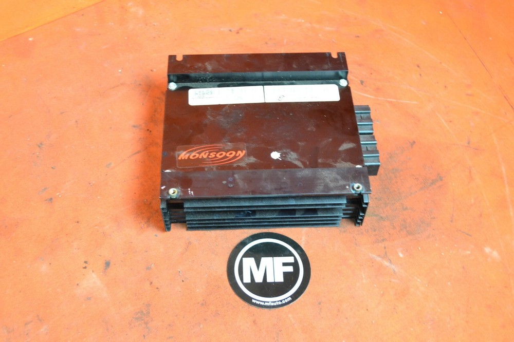 VW B5.5 PASSAT OEM Monsoon Amp 3B0 035 456