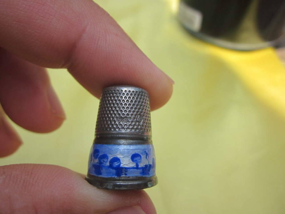 Vintage Sterling 935 Silver Enamel Thimble Delft Style Size 4
