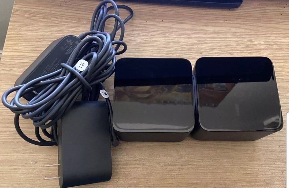 Vive Tracker 1.0 And Base Stations 1.0