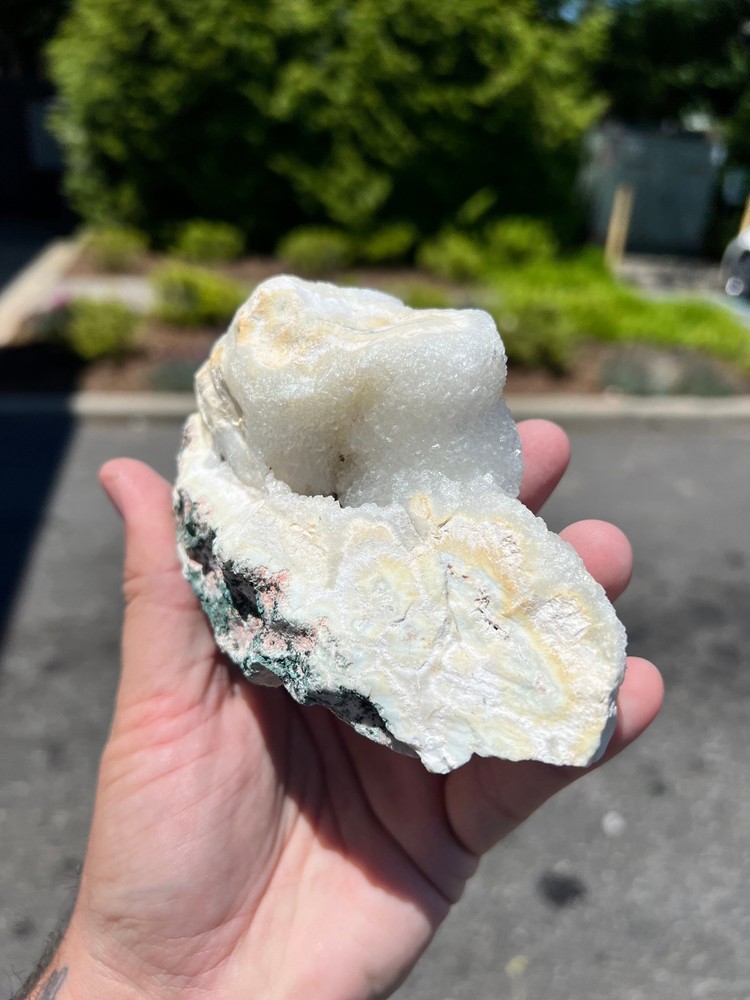 Druzy Quartz from Brazil M