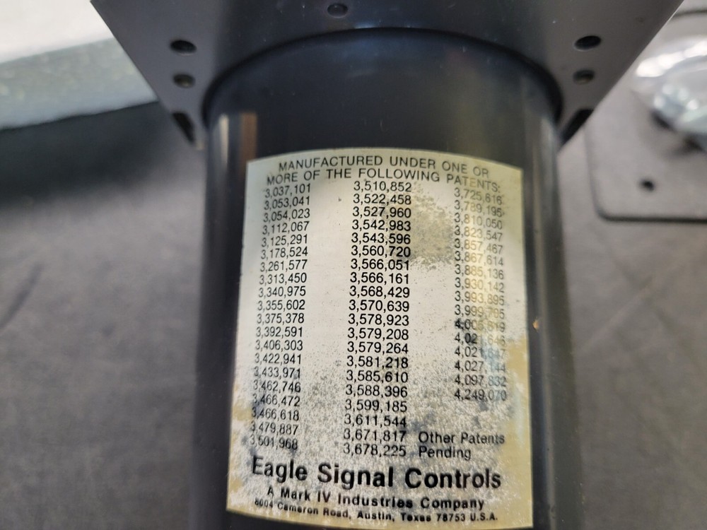 Eagle Signal HG104AG Flex Pulse Cycle Timer.