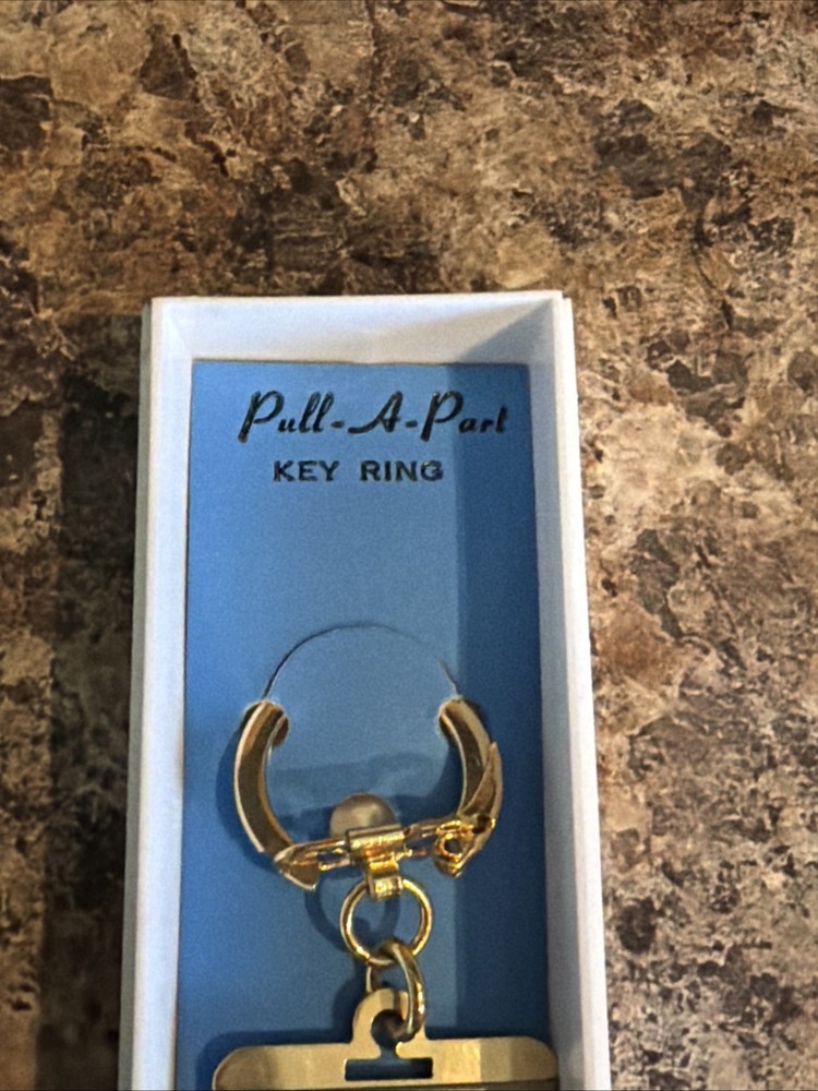 FREEMASON MASONIC PRESS & PULL-A-PART KEYCHAIN