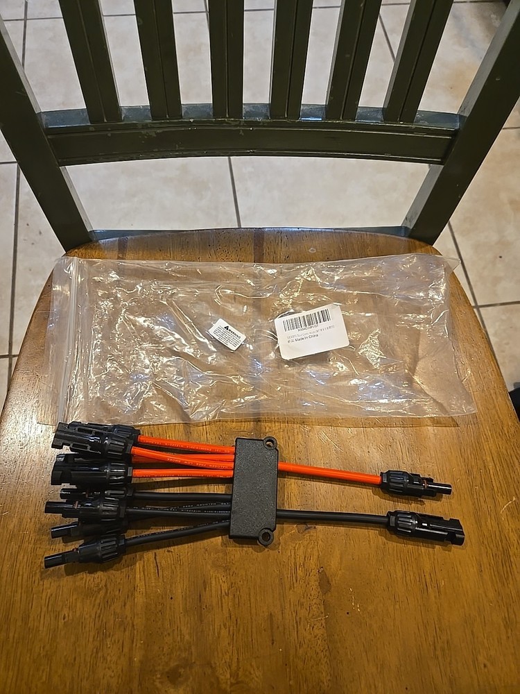 Solar Connectors Cable for 4 Solar Panels IP68 Waterproof Solar Panel Connect...