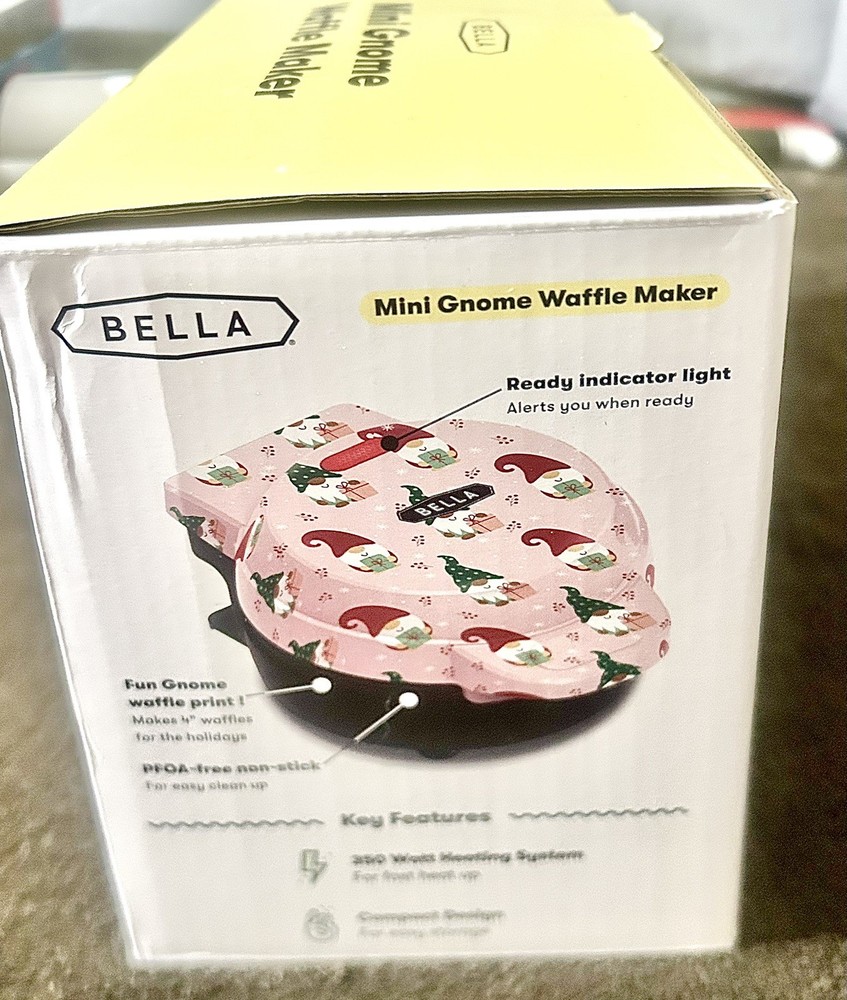 Bella Pink Christmas Mini Gnome Waffle Maker