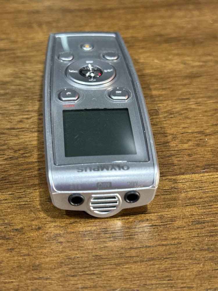 Olympus VN-3100 Handheld Digital Voice Recorder Tested Working