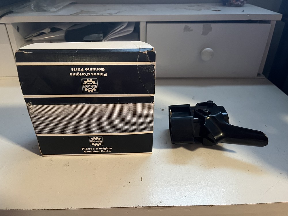 OEM Ski Doo Throttle Block 86100300