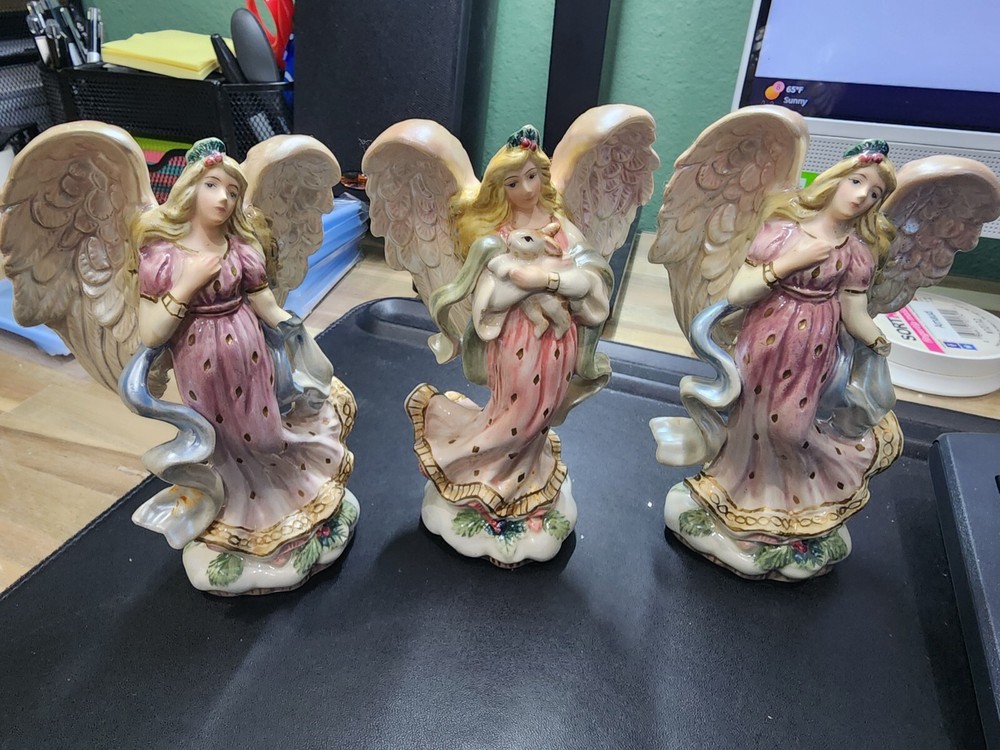 FITZ AND FLOYD ANGEL WITH BUNNY