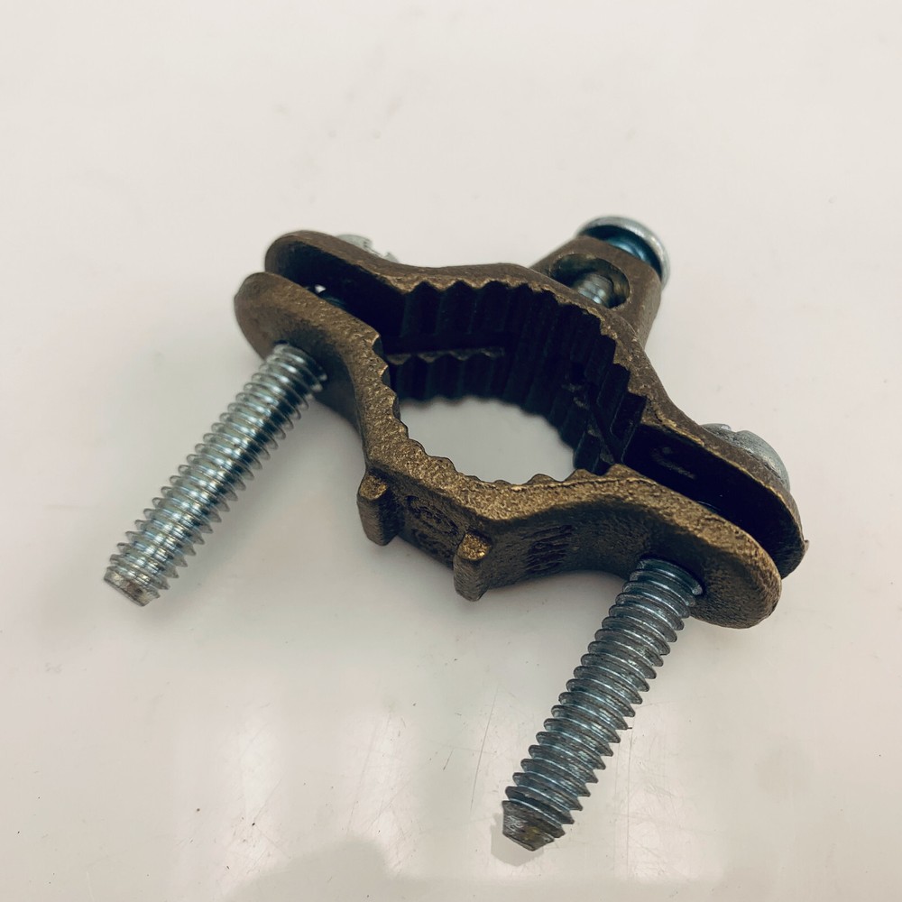 ERICO CWP1J Grounding pipe clamp 1/2" - 1 "